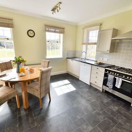 Knocklea Villa Alness Kültér fotó